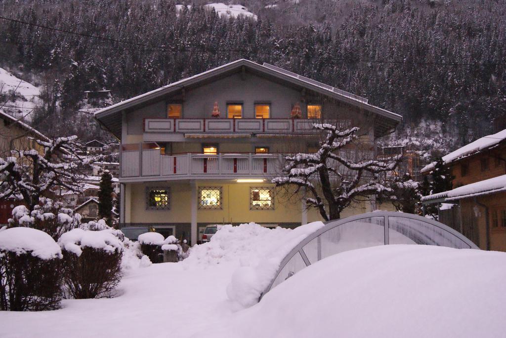 オエッツHaus Monikaアパートメント エクステリア 写真